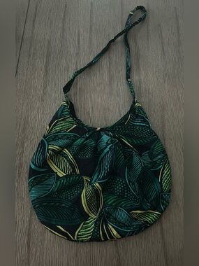 OlD Navy Women’s Green Leaf-Print  hobo Bag